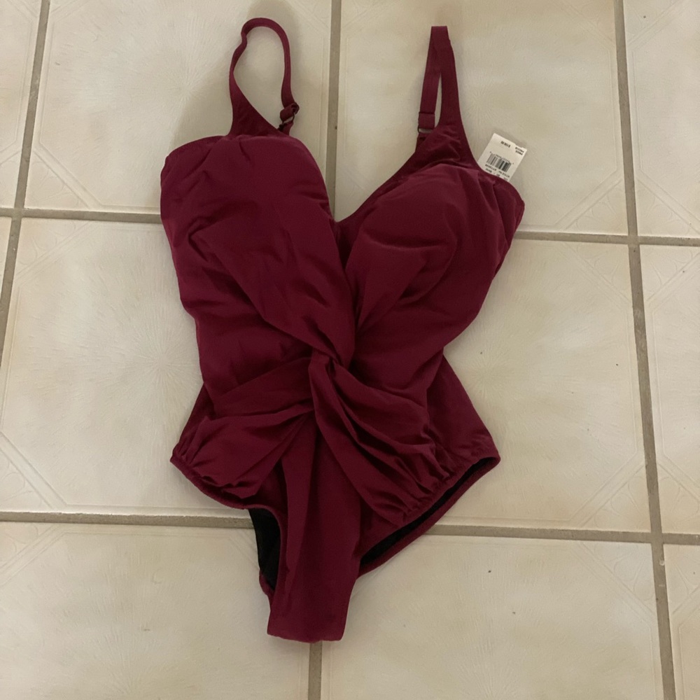NWT Gottex bathing suit size 14
